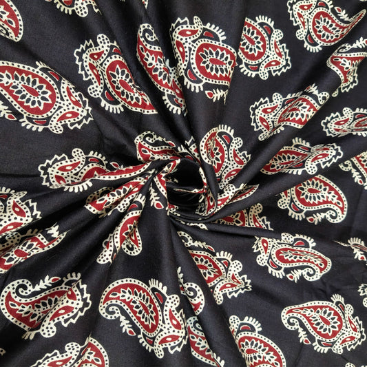 Paisley border printed cotton fabric, 42-inch wide, soft breathable material for saree blouses and kurtis – Gleemify