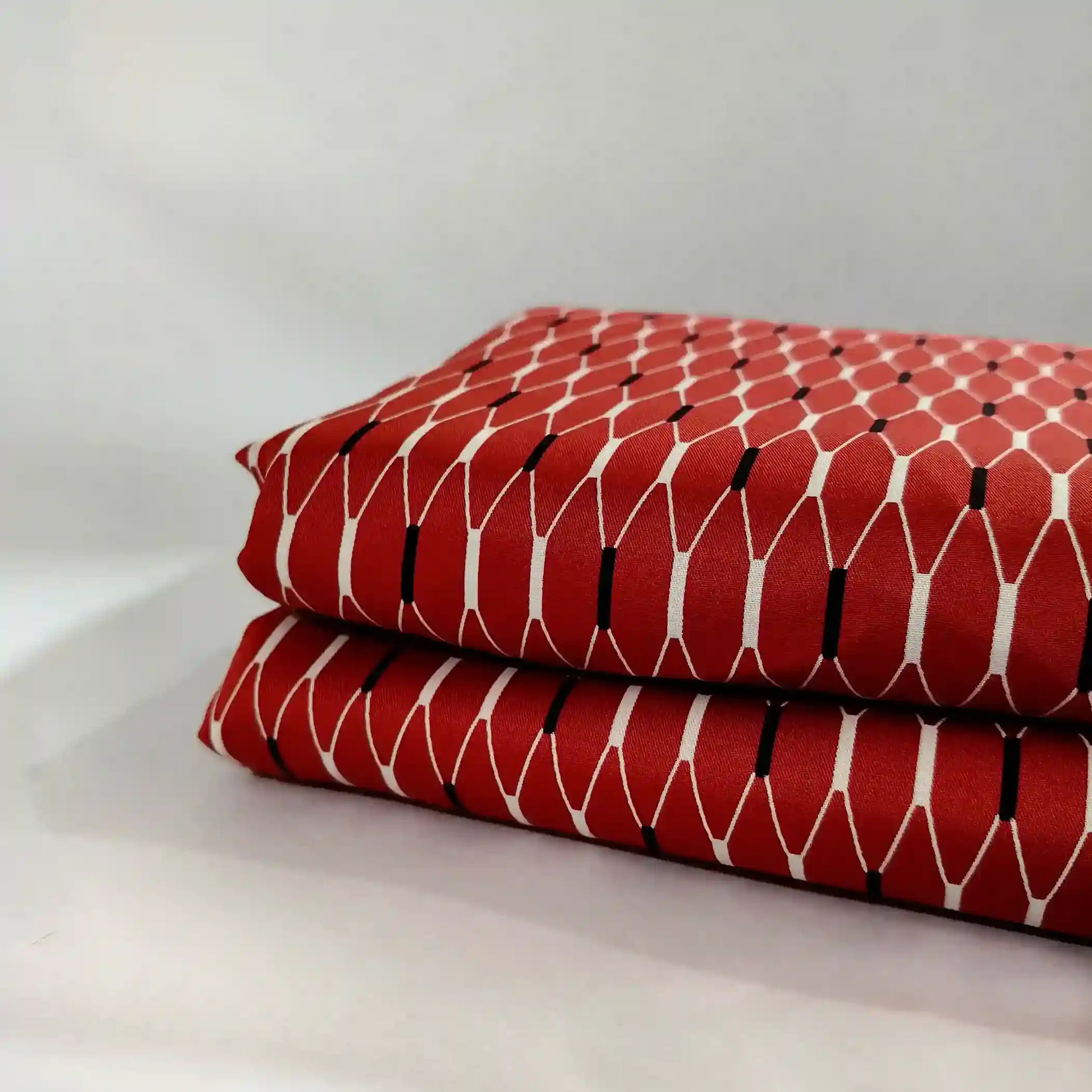 Red geometric cotton fabric drape – pure cotton, 58 inch wide, for ethnic dress kurti India – Gleemify