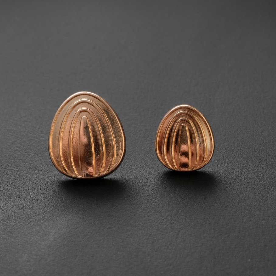 Zenith arch gold button detail view – metal, 22mm and 17mm, for blazer suit overcoat – Gleemify