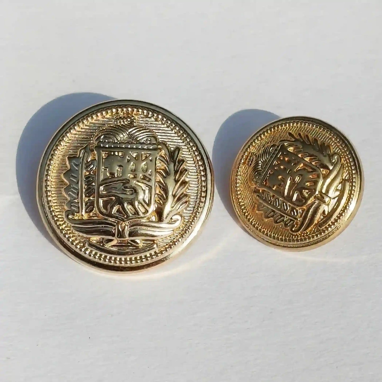 Royal Shield Crest Gold Metal Button (18mm & 23mm) for Bandhgala, Jodhpuri Suit, Blazer, Coats & More