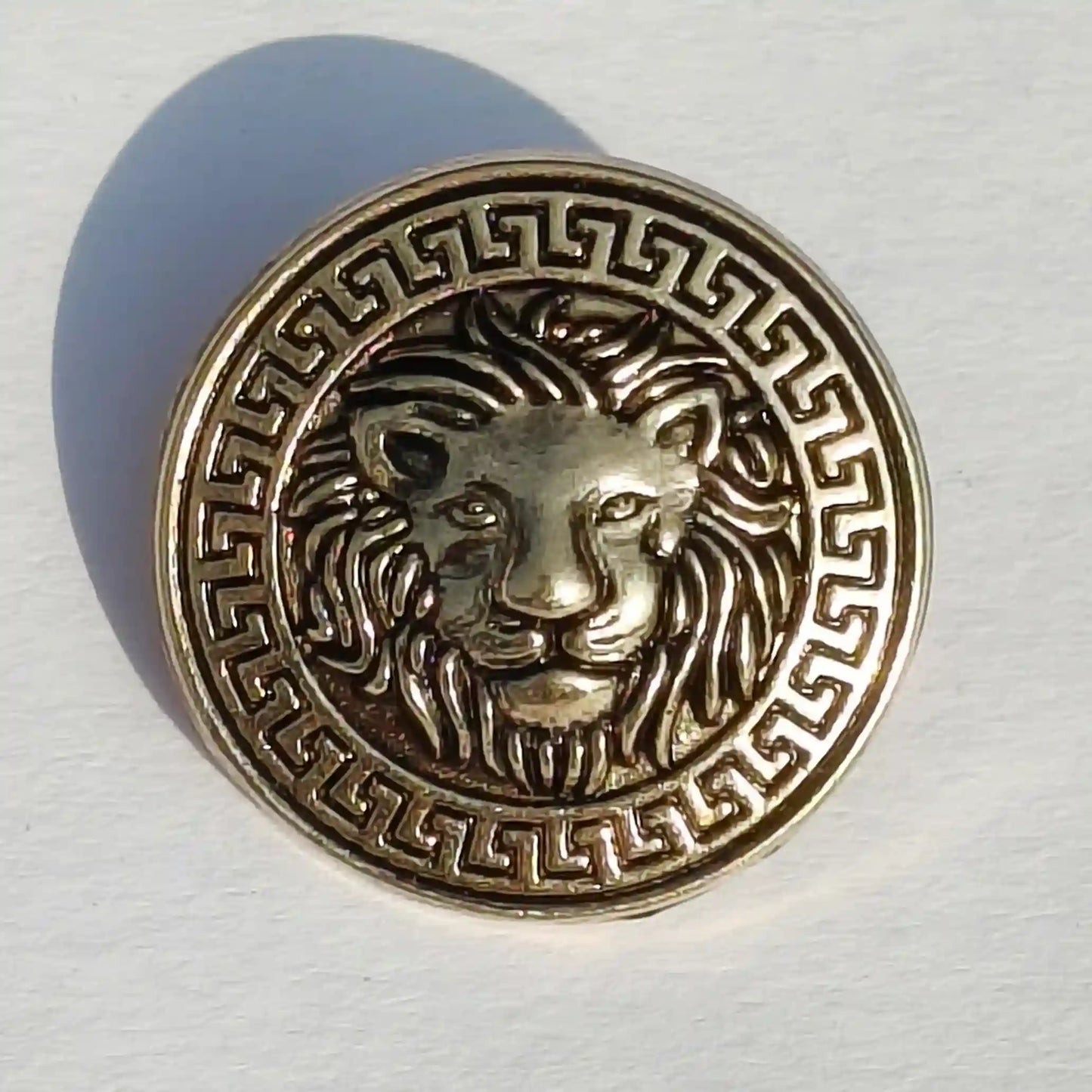 Lion head gold buttons on blazer fabric styling India – Gleemify
