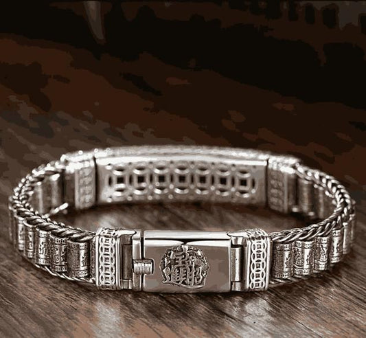 Stylish Charm Bracelet Men Cuff Personality Jewelry with intricate metal design and secure clasp